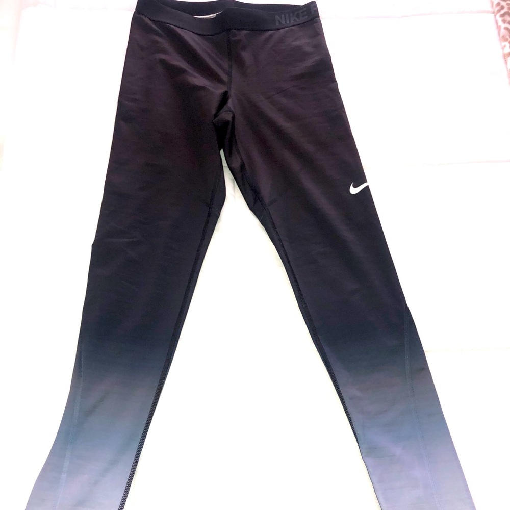 Nike leggings